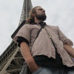 Reku eifelis. un es. Eifeļa tornis Parīze