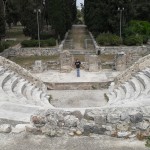 Lūk vecs teātris. Odeums, tā viņi viņu sauc. Es uzvedu ludziņu. Kos sala Griekija Kosas sala Griekija