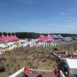 Daļa festivāla teritorijas no panorāmas rata. pukkelpop festivāls beļģija Haselta