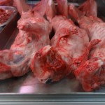 Truši! Nevienu trusi gan nenopirku, līdzi paņēmu tik vien kā mazu, apaļu eko sieriņu.