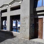 Ļoti mīļš graffiti (vai to tagad jāsauc par ielu zīmējumu?)!