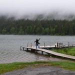 Izmantojām arī ezera sniegto iespēju uzpildīt tukšos ūdens toverus.