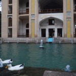 Re, pa baseiniņiem peldas arī pīļuki!