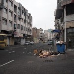 Piektdienās pastaigas pa Irānas galvenajām ielām ir pavisam citādas, satiksmes vispār nav! Pat ne mocīši. Visi mājās atpūšas, dodas uz mošejām u.t.t.