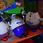 Kimdi surprise! Tas Kimdi labajā pusē man šausmīgi kādu atgādina, bet nevaru saprast, ko.