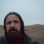 Urā, uzkāpu! Viss tāds salijis un nosalis (kā jau tuksnesī), bet uzkāpu!