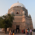 Reku svētnīcas ēka visā tās godībā!