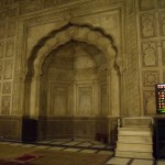 Iekšā viss tāds pelēks un monumentāls! Godīgi sakot, nekas tāds, kas nebūtu jau pirms tam redzēts, hehe. Labi, vakars jau klāt, atvadāmies no mošejas un Lahoras cietokšņa vispār.