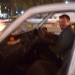 Nedrīkst aizmirst pieminēt šo - Talham šodien dzimšanas diena! Daudz laimes, Talha! Un, pat neskatoties uz to, viņš iespieda savos svinību plānos ekskursiju uz fortu un mošeju ar mums, plus vēl pēc tam nebija atrunājams no mājās vešanas, lai gan tā īsti pa ceļam tas viņam nemaz nav! Mūsu aizstāvībai - pats Talha fortā nebija bijis jau kādus divdesmit gadus, tā kā cietokšņa apmeklējums jau tā kā bija jāieplāno.