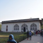 Šī necilā mājele bija Mumtāzas Mahalas (Džahana trešās sievas un reizē arī mūža mīlestības) sešistabu rezidence. Tajā iekārtojies muzejiņš, parādīti visādi skaisti audumi, ieroči un vēl visādi krāmi. Fotografēt iekšā gan nav ļauts. Nezinu, kāpēc, jo no oriģinālā interjera pilnīgi nekas nav saglabājies - britu kundzības laikā šī ēka tika izmantota par cietumu, tāpēc arī bišķiņ pārprojektēta un visādi citādi pārtaisīta.