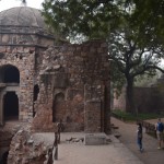 Eu, nu, pagaidiet, čomi!