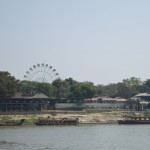 Urā, Mandalaja! Arī karuseli noskatīju un atzīmēju kartē, ar to noteikti gribēšu izbraukt!