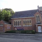 Pat mauriņš un baznīca nav pasaudzēta no mākslinieku - pašdarbnieku otas!